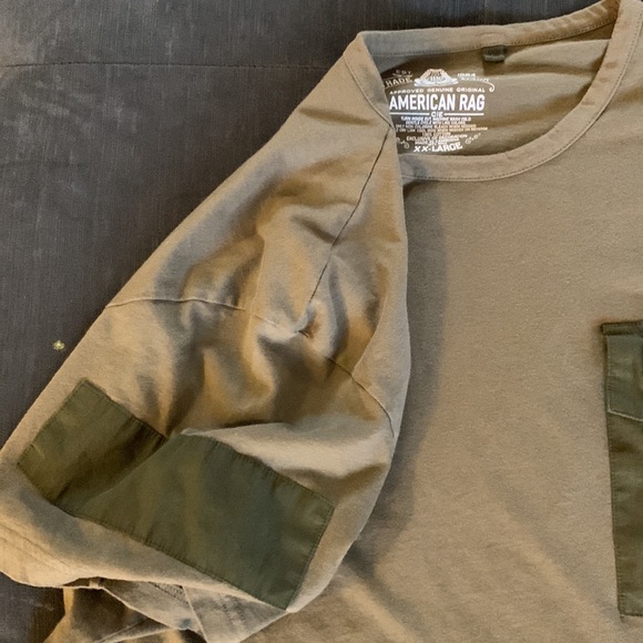 American Rag t shirt with pocket - Men’s size XXL - Gently worn - Picture 4 of 8